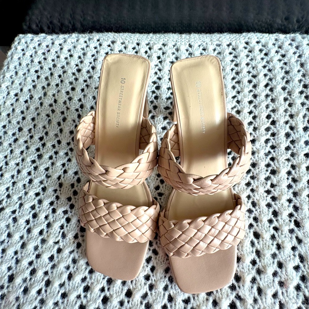 Streetwear Society Cream Espadrilles with Woven Design